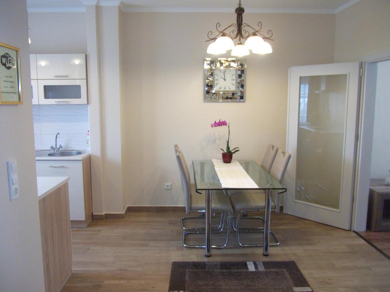 Ametiszt Apartman Heviz Bagian luar foto