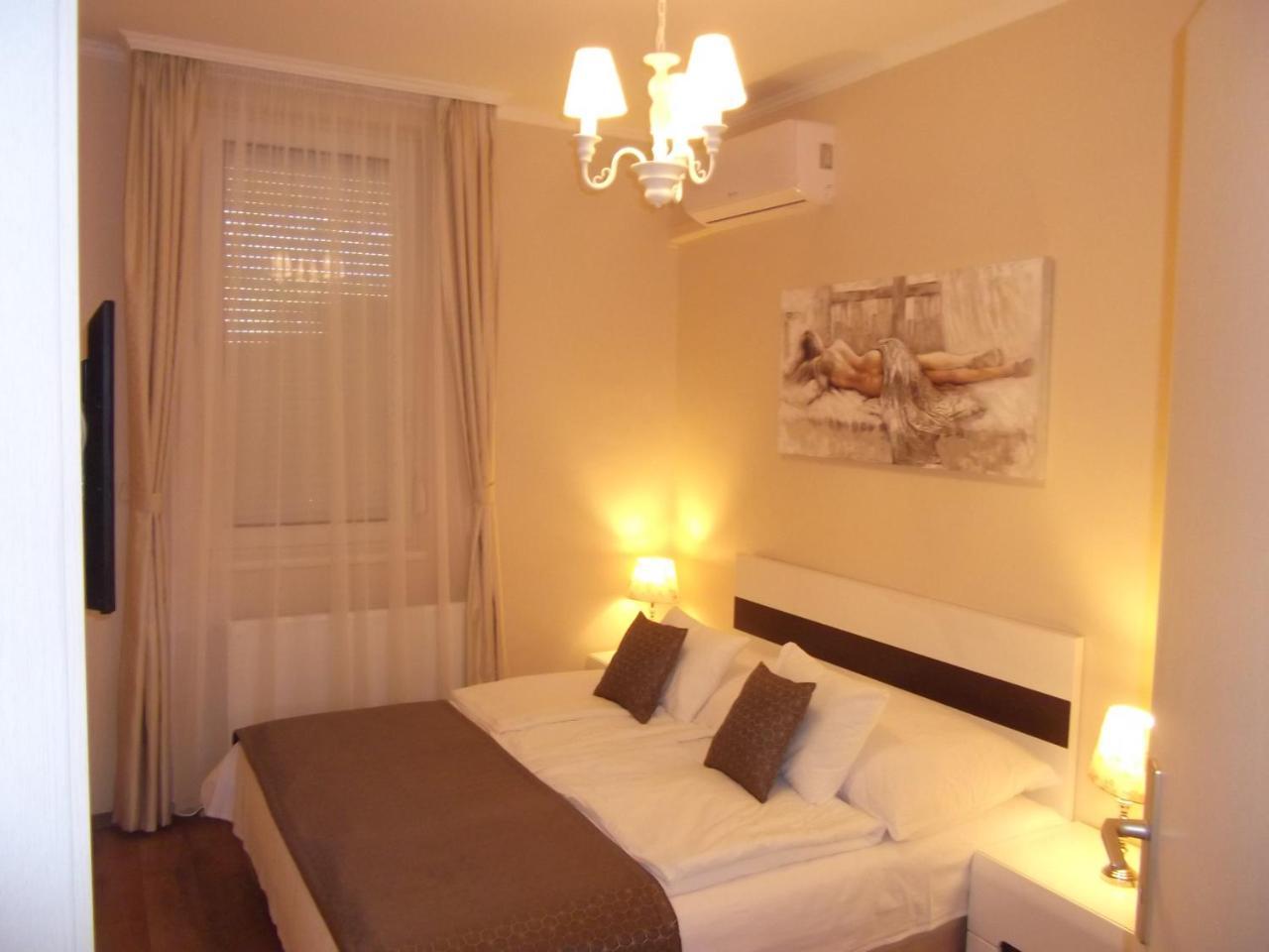 Ametiszt Apartman Heviz Bagian luar foto