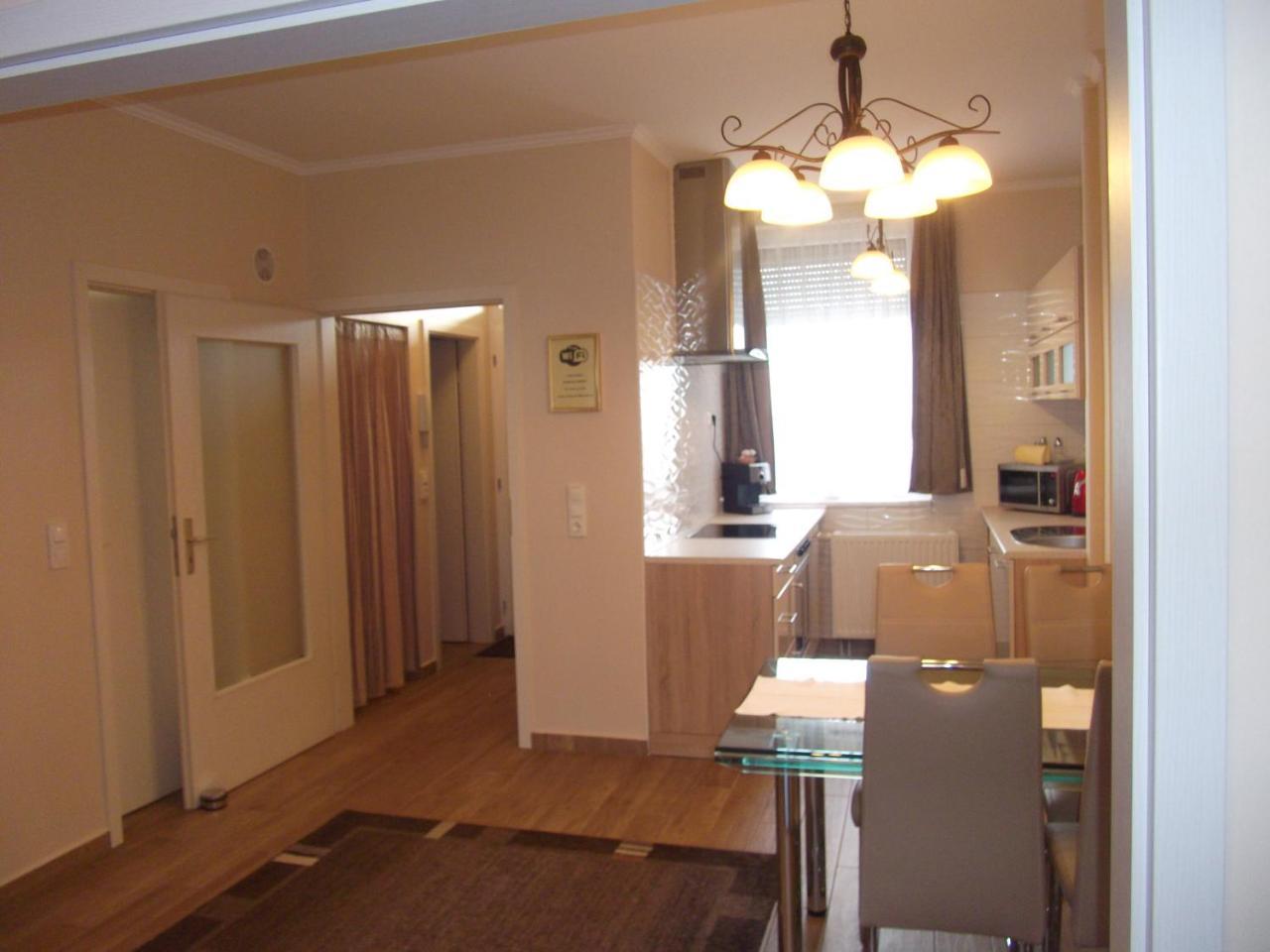 Ametiszt Apartman Heviz Bagian luar foto